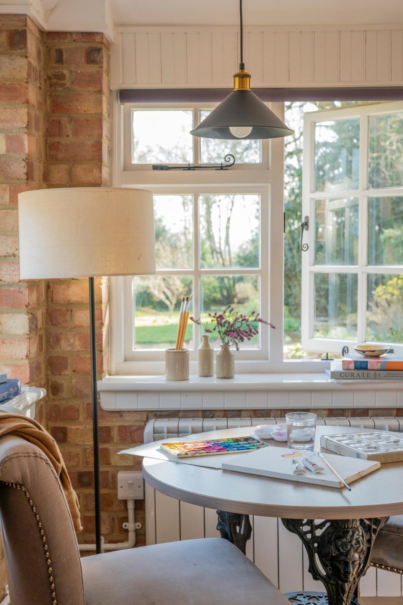 Old Mill Lodge By Huluki Sussex Stays Hurstpierpoint Zewnętrze zdjęcie